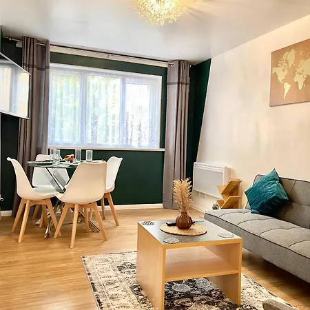 The Express Apartment